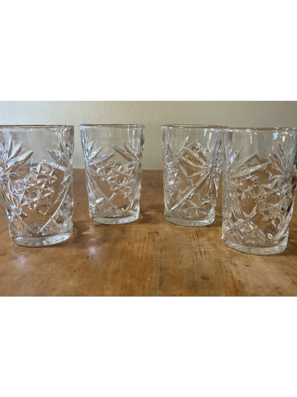 ANCHOR HOCKING Star Starburst Clear Glass Tumblers Set Of 4 Vintage Collectible